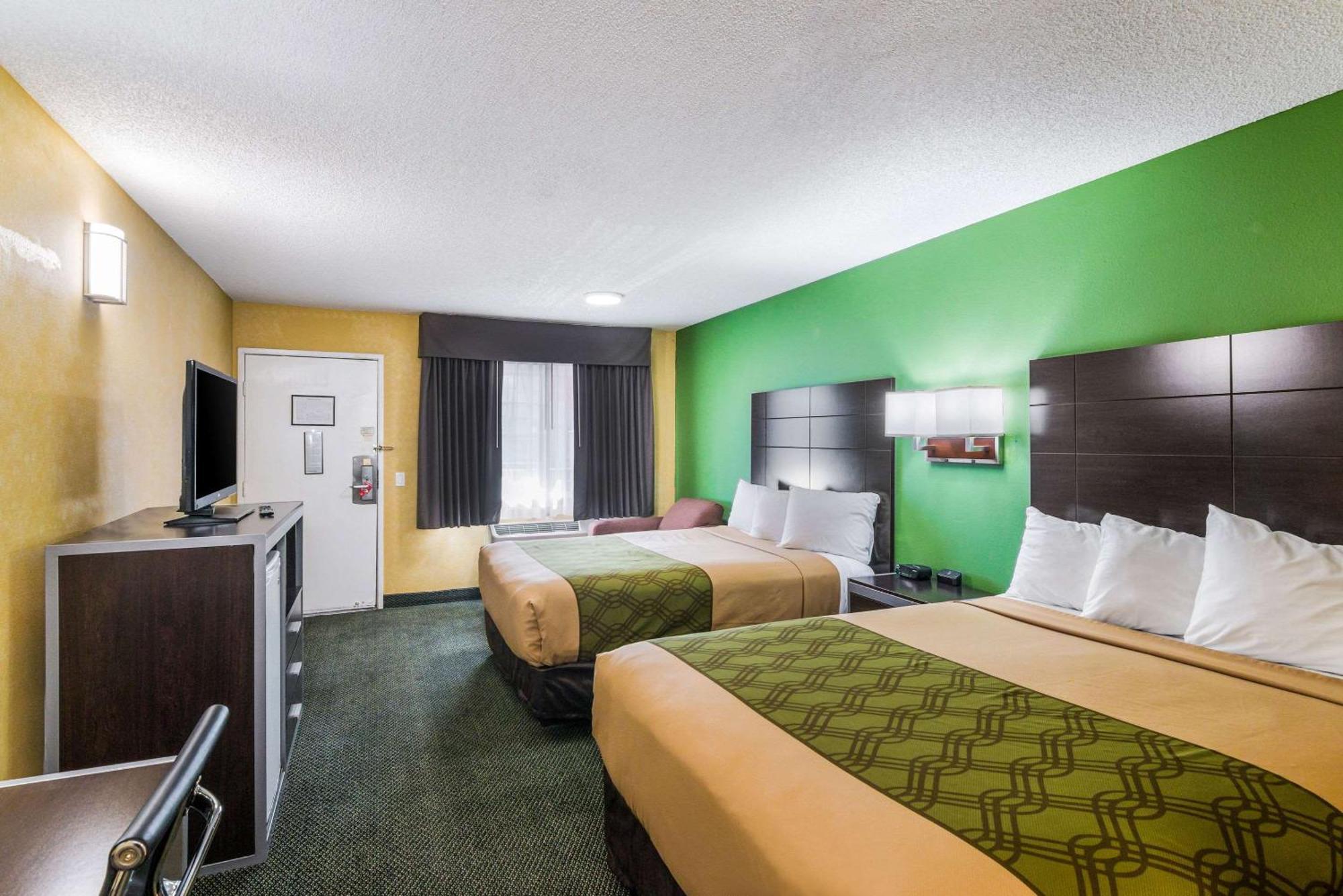 Econo Lodge Hesperia - Victorville I-15 Exteriör bild